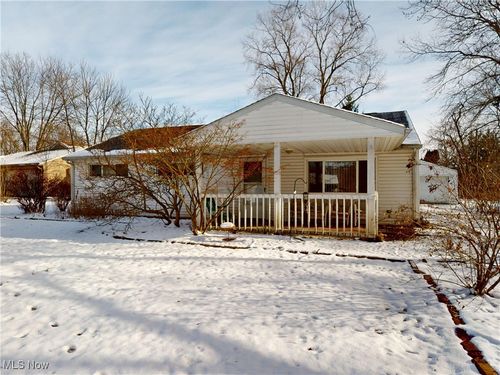 9324 Briar Dr, Streetsboro, OH, 44241-5506 | Card Image