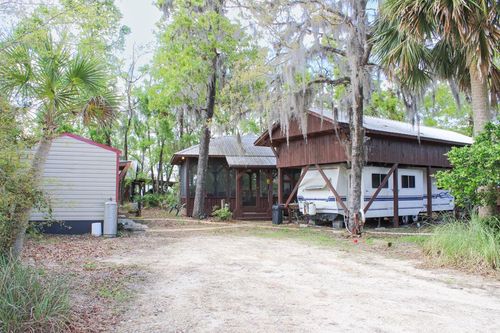 1808 Oak Ave Ne, Steinhatchee, FL, 32359-2771 | Card Image