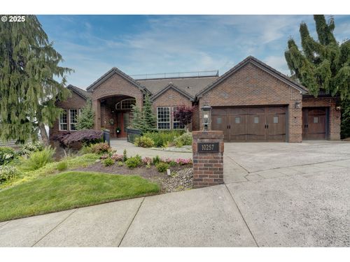 10257 Se Crescent Ridge Loop, Happy Valley, OR, 97086-3044 | Card Image