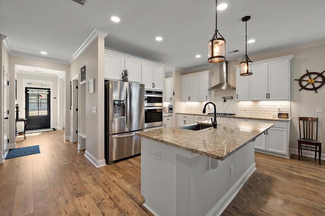 Kitchen | Image 8