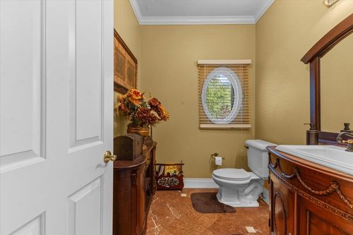 18401 Fox Hollow Ct, Northville, MI, 48168-8847 | Card Image