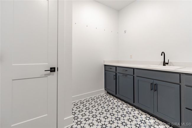 2034 Andres Way, Home with 5 bedrooms, 4 bathrooms and null parking in Floyds Knobs IN | Image 43
