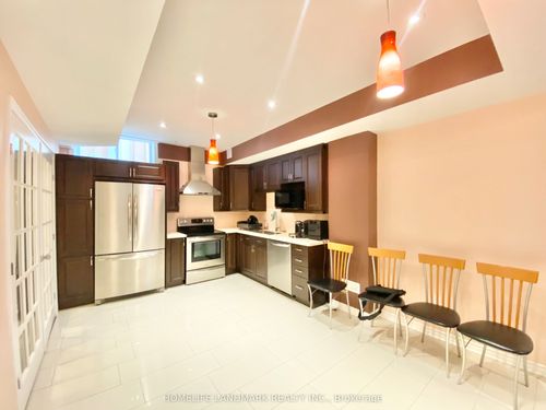19 Dunrobin Cres, Kleinburg, ON, L4H4A8 | Card Image