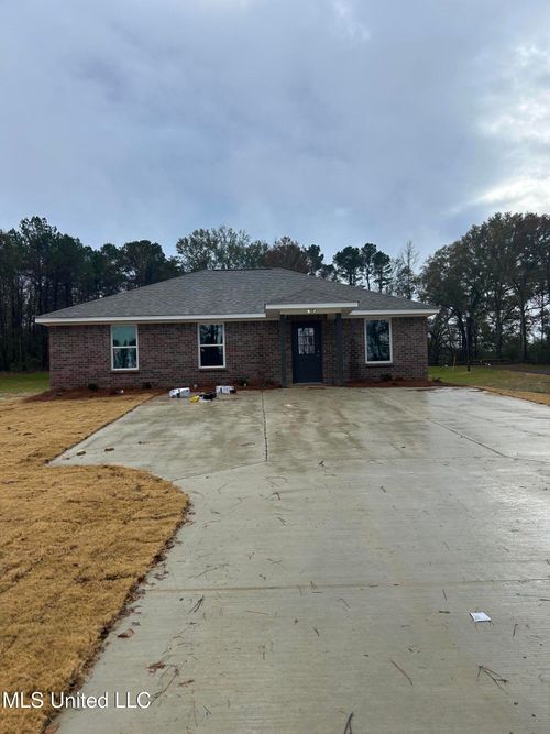 4235 Morton Rankin Co Line Rd, Morton, MS, 39117-8882 | Card Image