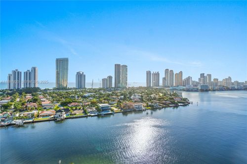 apt-2109-19101 Mystic Pointe Dr, Aventura, FL, 33180-4520 | Card Image