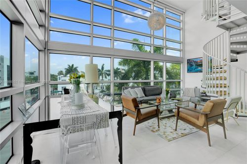 apt-21-421 Meridian Ave, Miami Beach, FL, 33139-6542 | Card Image