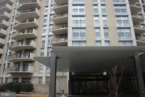 809-9039 Sligo Creek Pkwy, SILVER SPRING, MD, 20901-3302 | Card Image