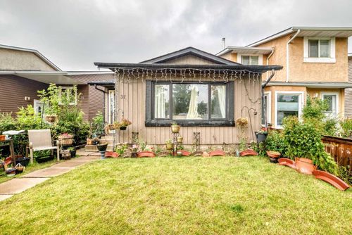 37 Falton Dr Ne, Calgary, AB, T3J1K6 | Card Image