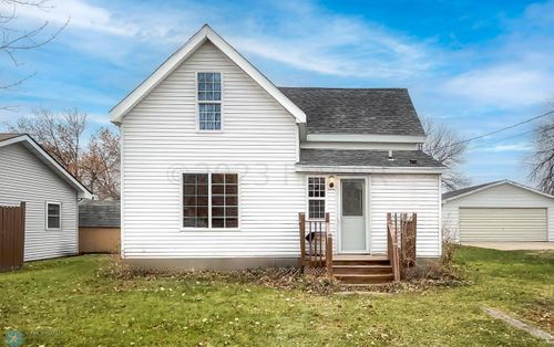 109 Ives St, Buxton, ND, 58218-4011 | Card Image