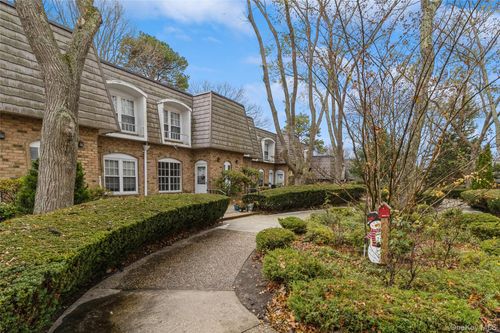 apt-4d1-655 Middle Country Rd, Coram, NY, 11727-3340 | Card Image