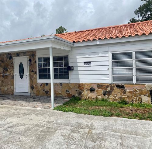 13242-13242 Ne 16th Ave, North Miami, FL, 33161-4420 | Card Image