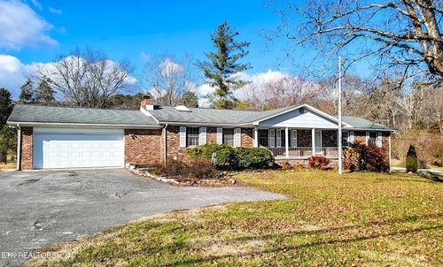 829 Kimberlin Heights Rd, Kimberlin Heights, TN, 37920-8992 | Card Image
