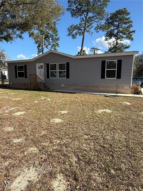 8325 N Fairgrove Ter, Dunnellon, FL, 34433-4417 | Card Image
