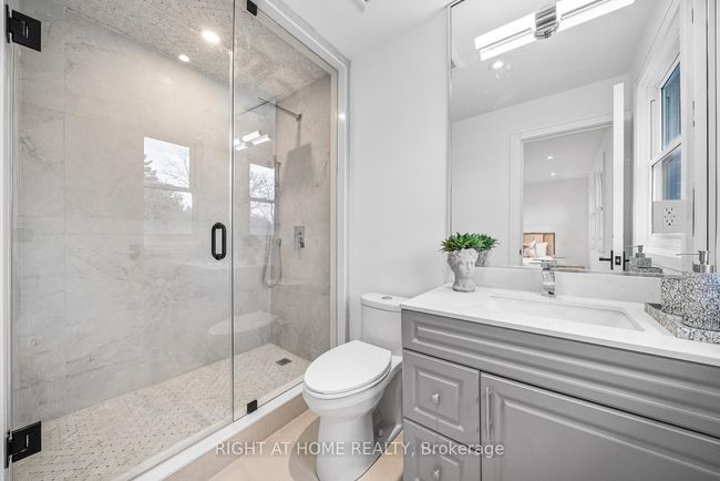 93 Pemberton Rd, House other with 6 bedrooms, 5 bathrooms and 6 parking in Richmond Hill ON | Image 22