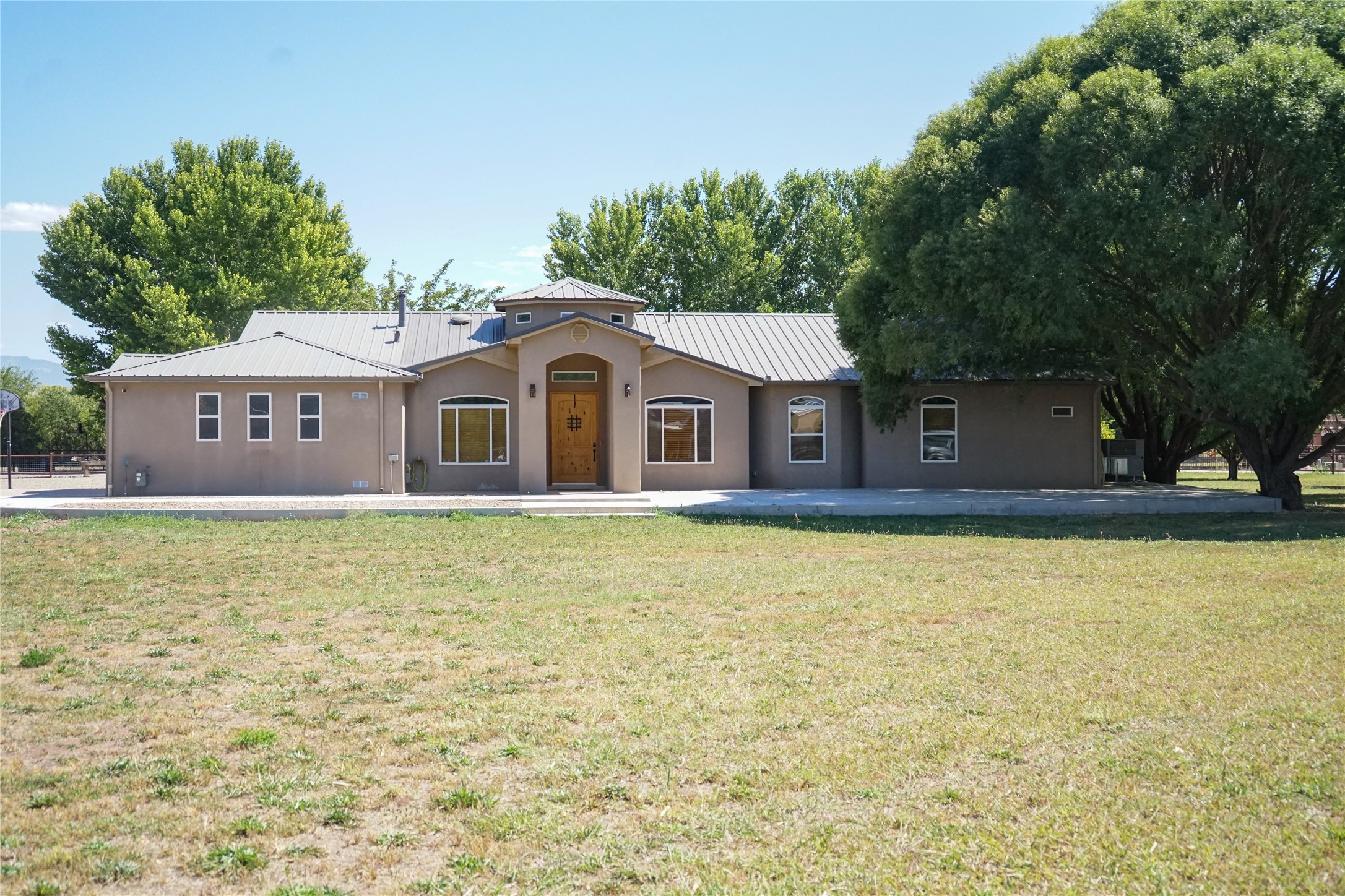 Tuki Ct, Los Lunas, NM 87031