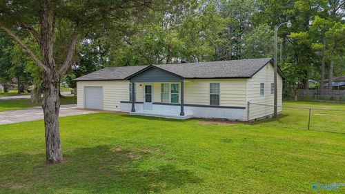 1515 Phillips Ave Sw, Decatur, AL, 35601-4831 | Card Image