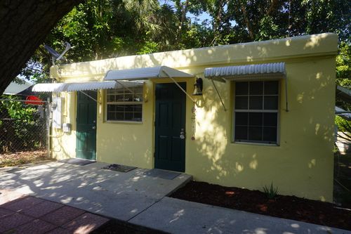 rear-166 W 37th St, Riviera Beach, FL, 33404-2214 | Card Image