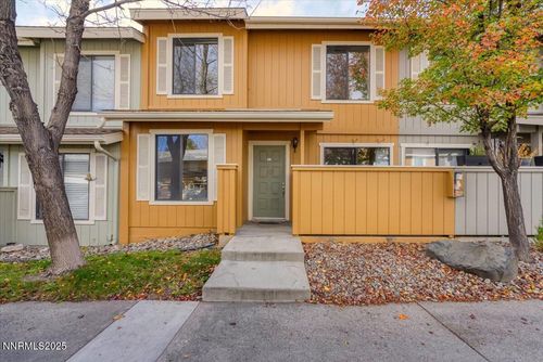 64-3230 Wedekind Rd, Sparks, NV, 89431-8527 | Card Image