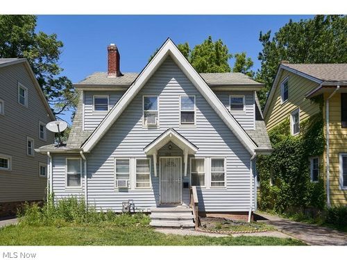 941 Dresden Road, Cleveland Heights, OH, 44112 | Card Image