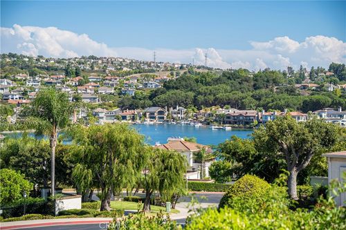 39-27782 Soller, Mission Viejo, CA, 92692-1165 | Card Image