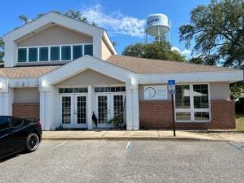 402-124 U.S. 98, Mary Esther, FL, 32569 | Card Image