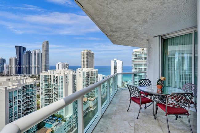 2651 - 16500 Collins Ave, Condo with 3 bedrooms, 3 bathrooms and null parking in Sunny Isles Beach FL | Image 39