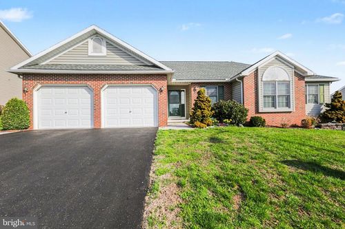33 Blue Spruce Dr, ENOLA, PA, 17025-2080 | Card Image