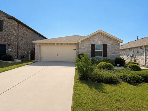2605 Wesley Ave, Aubrey, TX, 76227-1752 | Card Image