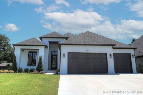 4011 W Baton Rouge St, Broken Arrow, OK, 74011-1888 | Card Image