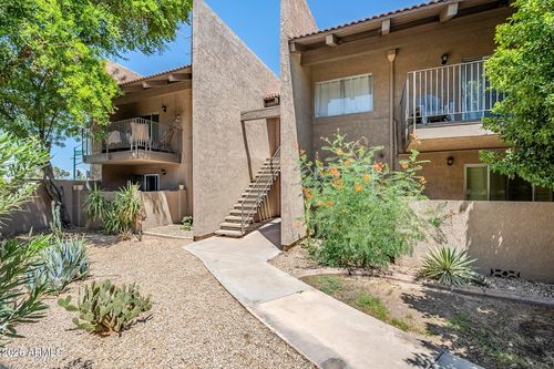 c2-5525 E Thomas Rd, Phoenix, AZ, 85018-8126 | Card Image