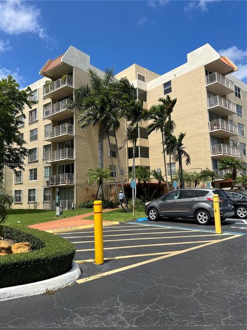 apt-406-13120 Sw 92nd Ave, Miami, FL, 33176-5711 | Card Image