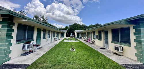 5-717 Se 16th Street, Fort Lauderdale, FL, 33316 | Card Image