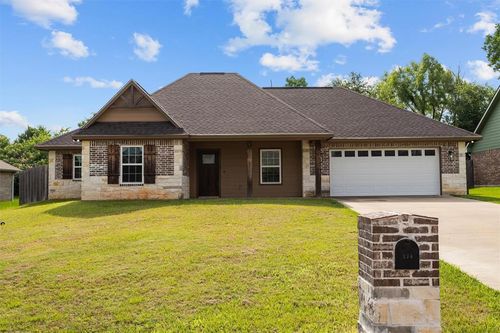 174 Cedar Hill Loop, Lufkin, TX, 75904-7696 | Card Image