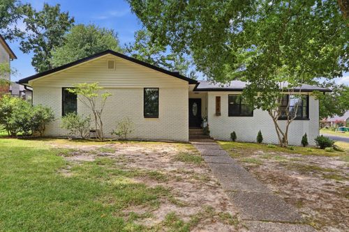 514 Baywood Drive, Little Rock, AR, 72211 | Card Image
