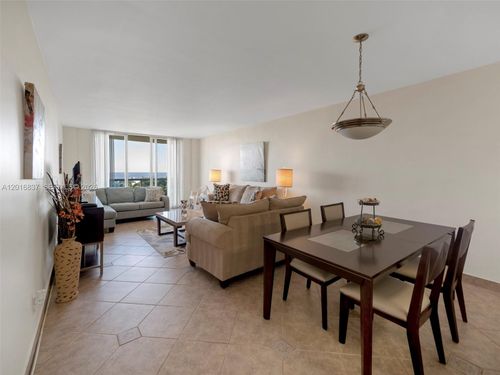1020-19380 Collins Ave, Sunny Isles Beach, FL, 33160-2285 | Card Image