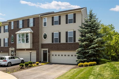 118 Maple Ridge Ct, Canonsburg, PA, 15317-7302 | Card Image