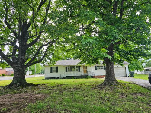 1115 S Carnation Drive, Aurora, MO, 65605 | Card Image