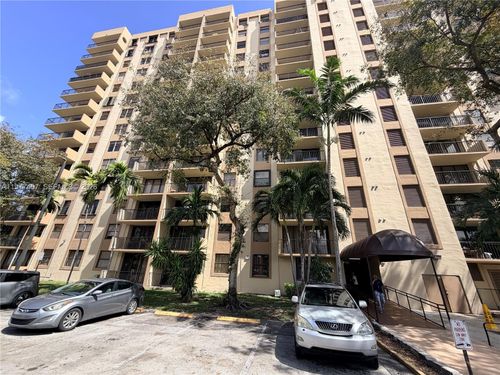 a1116-1470 Ne 123rd St, North Miami, FL, 33161-6033 | Card Image