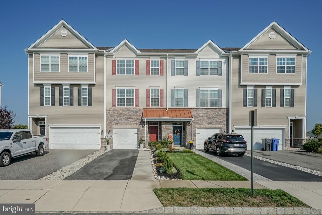 Bantry St, Swedesboro, NJ 08085