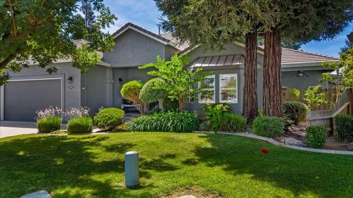 3403 Freitas Court, Turlock, CA, 95382 | Card Image