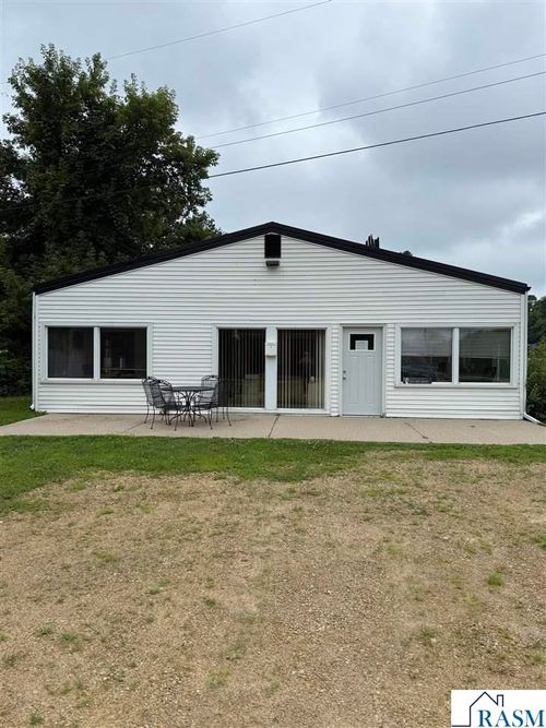 106 N Shore Dr, Elysian, MN, 56028-2048 | Card Image