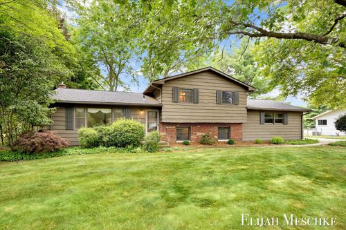6510 Twilight Ave, Kalamazoo, MI, 49048-6150 | Card Image