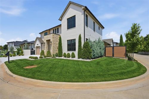 15600 Waterstone Way, Edmond, OK, 73013-4060 | Card Image