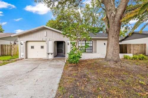 2986 Cypress Green Dr, PALM HARBOR, FL, 34684-3211 | Card Image