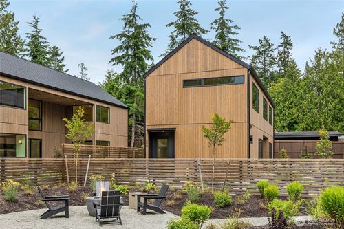 600 Park Ave Ne, Bainbridge Island, WA, 98110-2965 | Card Image