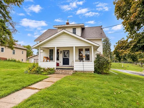 1940 18th Street, Hazel Green, WI, 53811 | Card Image