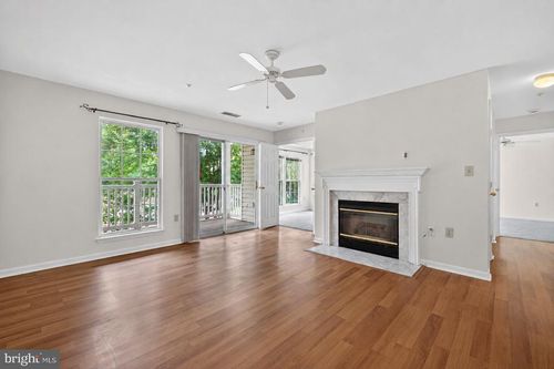 d201-3109 River Bend Ct, LAUREL, MD, 20724-6004 | Card Image