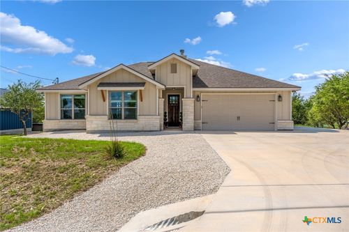 876 Primrose Path, Canyon Lake, TX, 78133-0206 | Card Image