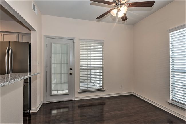 Dining Area | Image 9