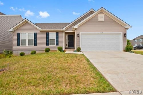 1066 Fairfax Ave, Imperial, MO, 63052-1385 | Card Image